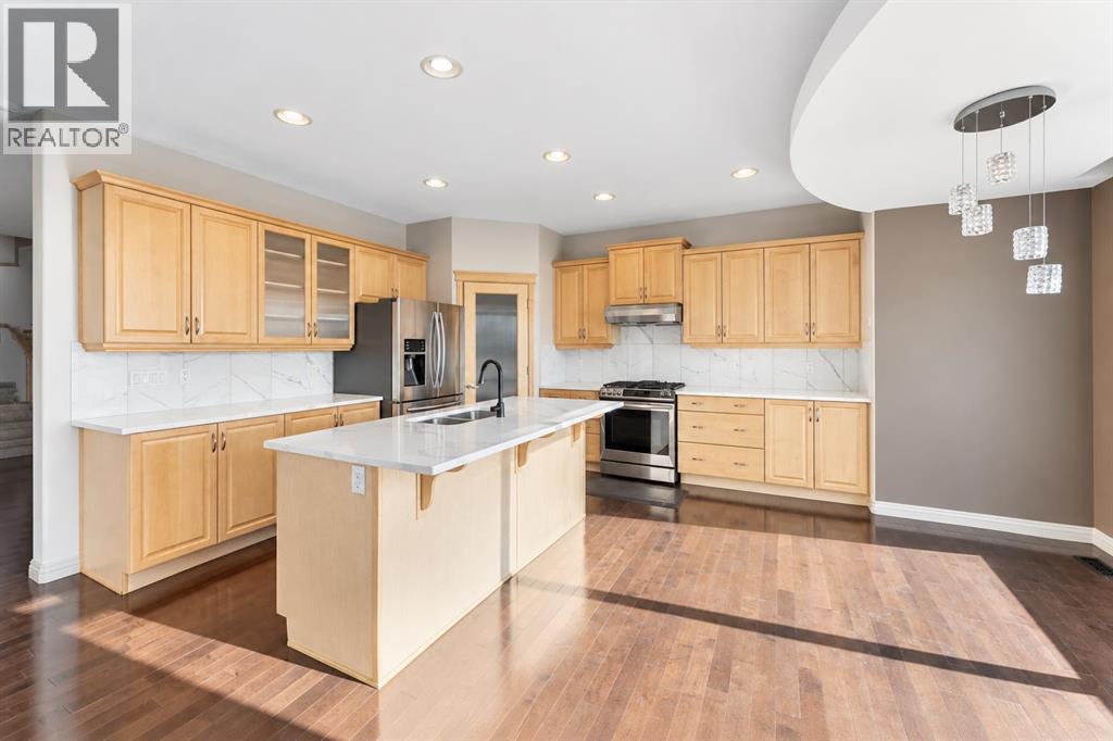 51 Chapalina Terrace Se, Calgary, Alberta  T2X 3X2 - Photo 6 - A2352848