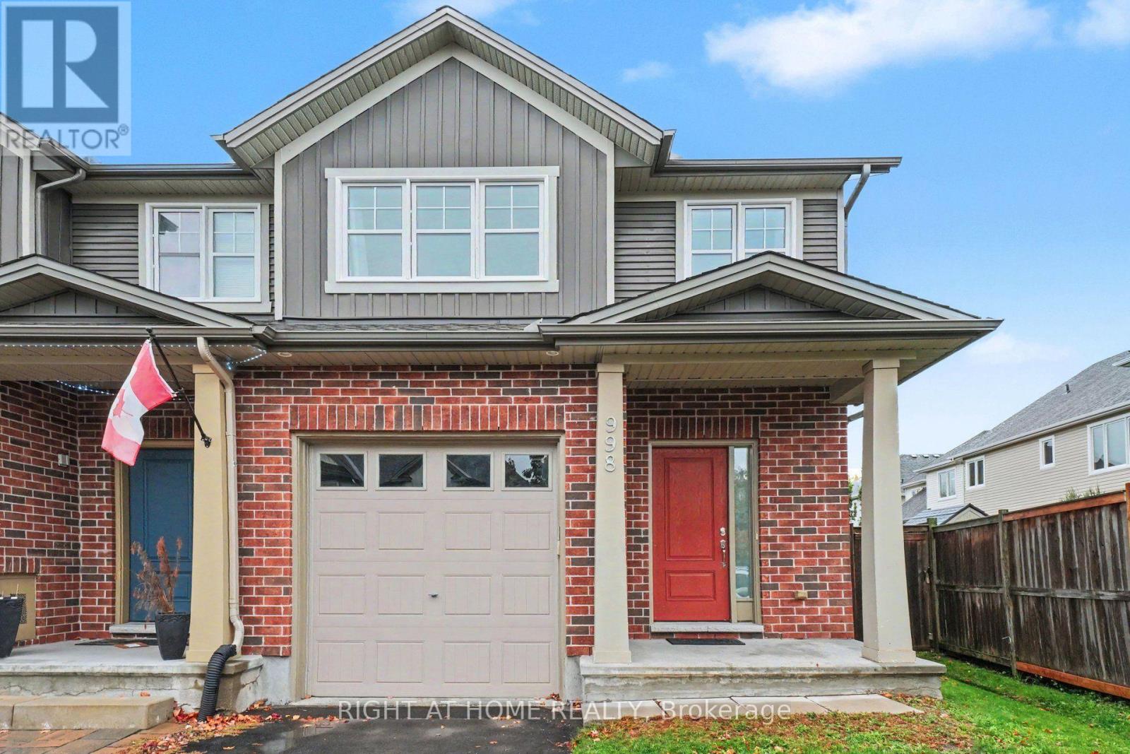 998 BUNCHBERRY WAY, Ottawa, Ontario