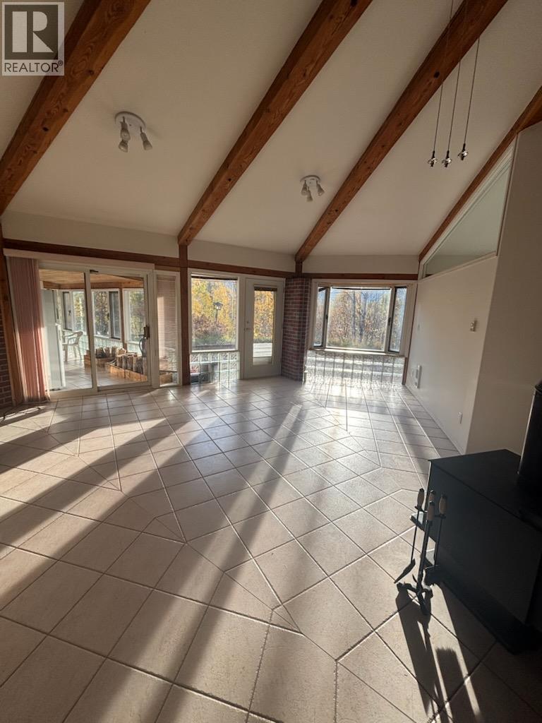 11105 North Fork Road, Grand Forks, British Columbia