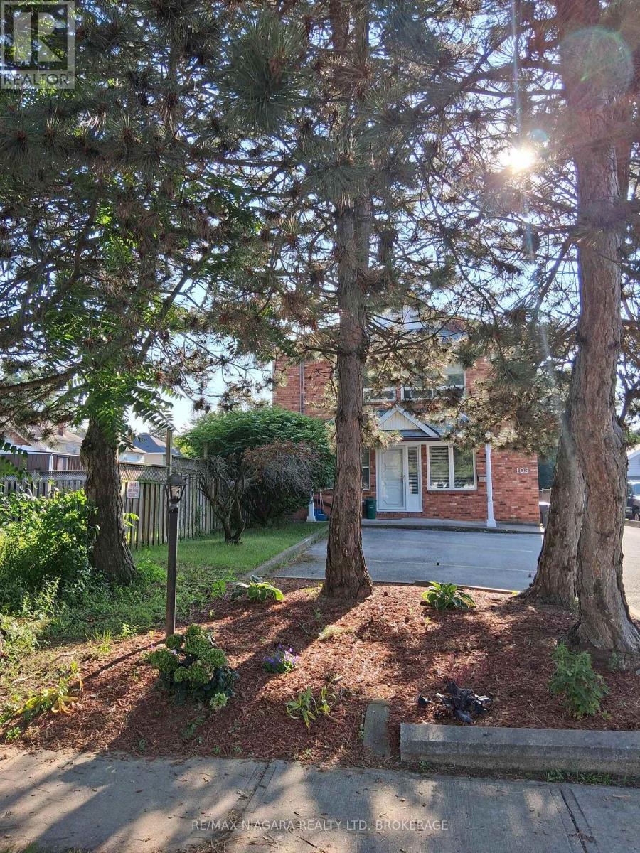 Unit 1 - 109 George Street, St. Catharines (Downtown), Ontario  L2R 5P2 - Photo 1 - X14087980