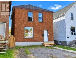128 BETHUNE STREET, Thunder Bay, Ontario