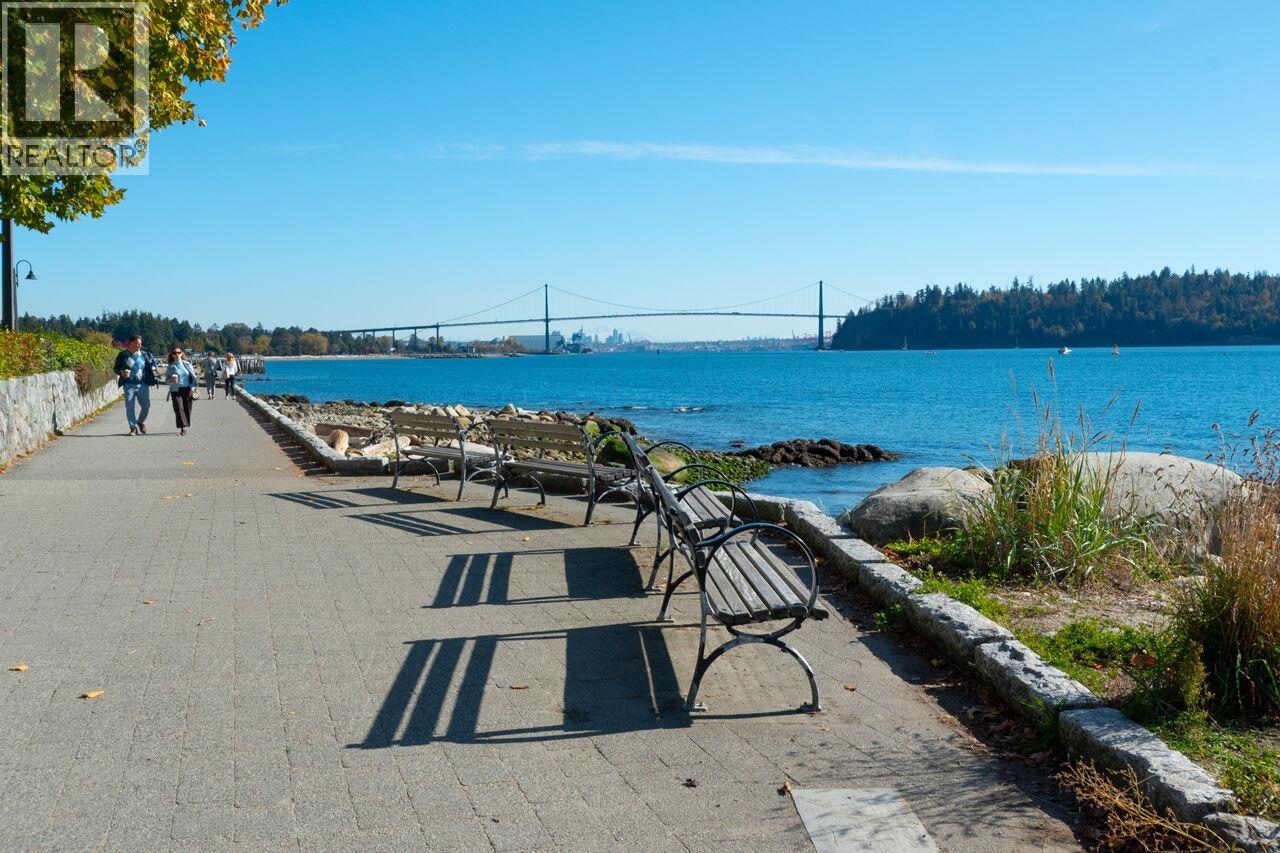 1896 Bellevue Avenue, West Vancouver, British Columbia  V7V 1B4 - Photo 36 - R3176098
