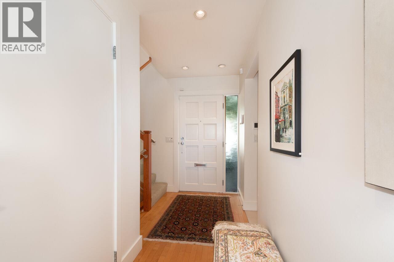 1896 Bellevue Avenue, West Vancouver, British Columbia  V7V 1B4 - Photo 4 - R3176098