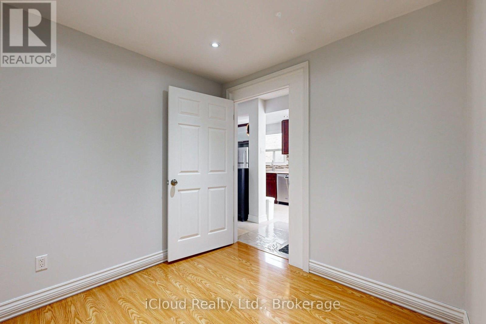50 Denlow Drive, Brampton, Ontario  L6Y 2L5 - Photo 15 - W14028756