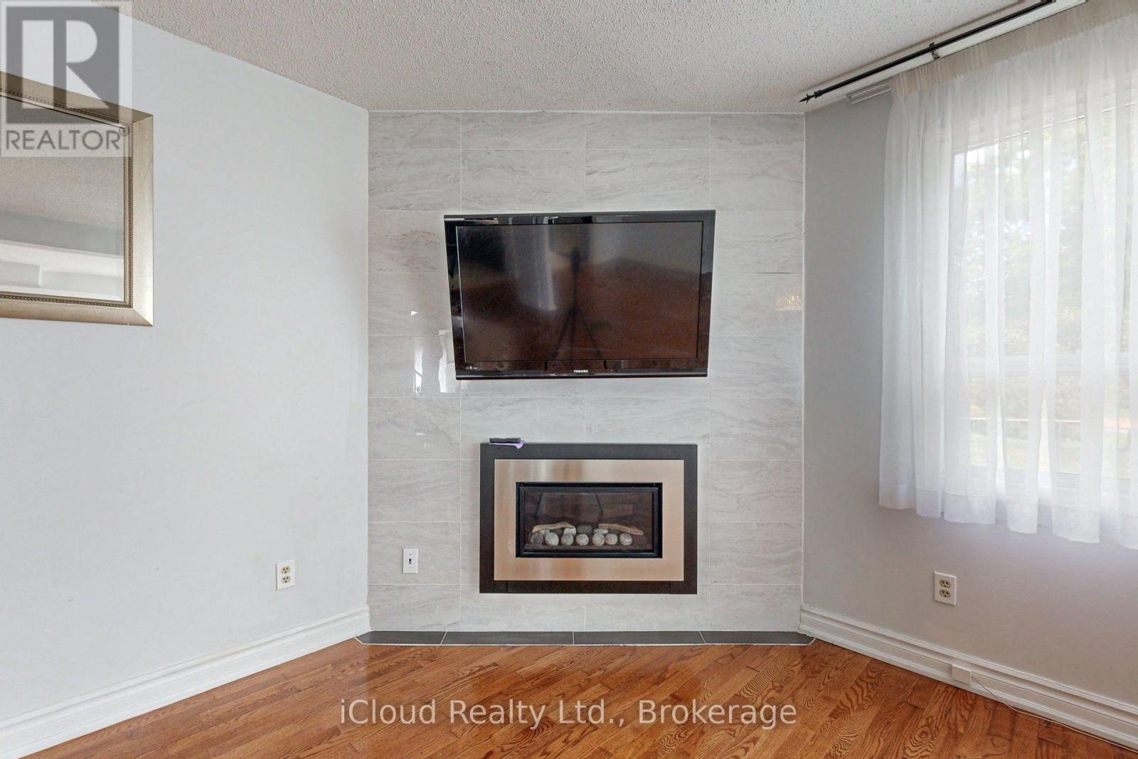 50 Denlow Drive, Brampton, Ontario  L6Y 2L5 - Photo 12 - W14028756