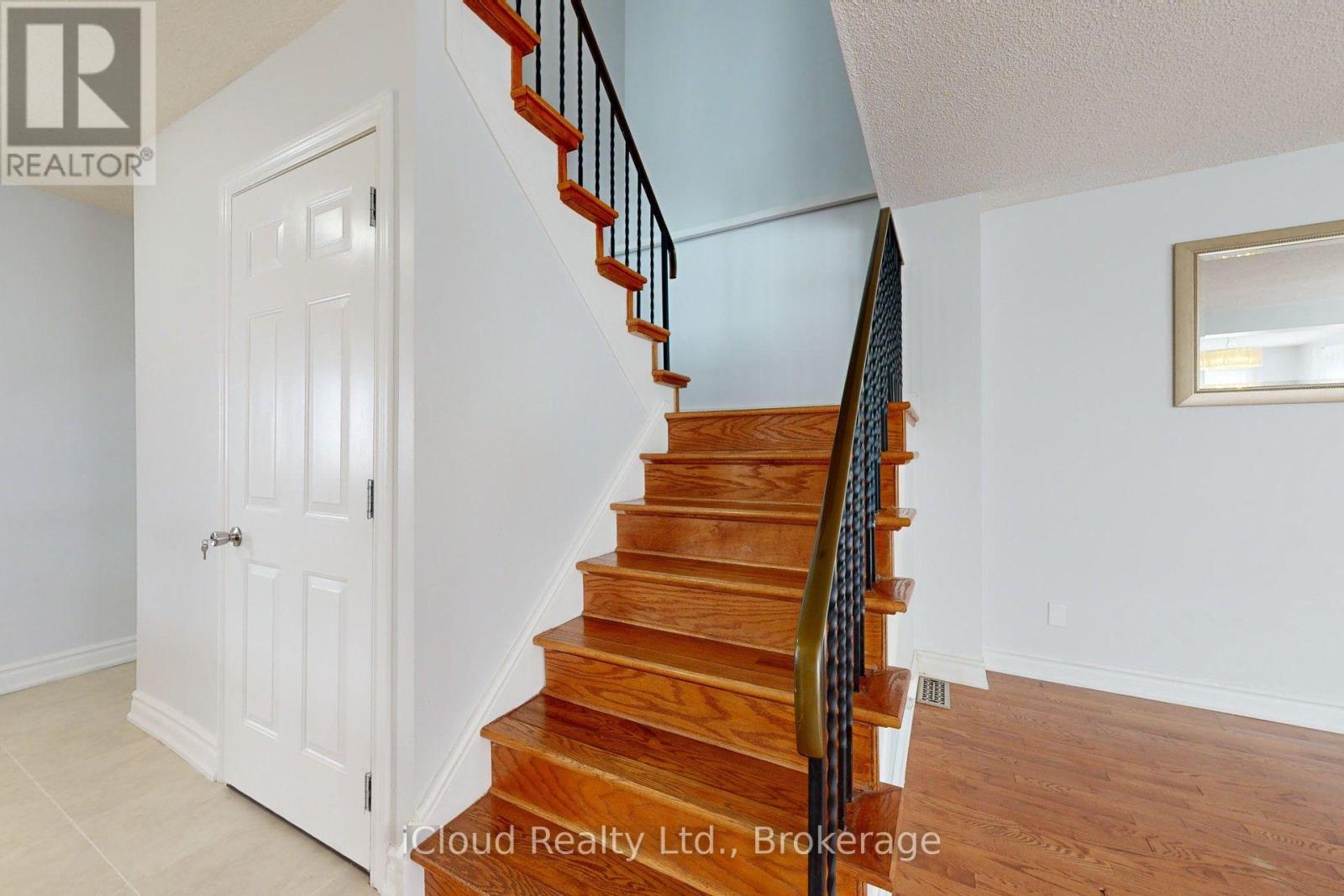 50 Denlow Drive, Brampton, Ontario  L6Y 2L5 - Photo 16 - W14028756