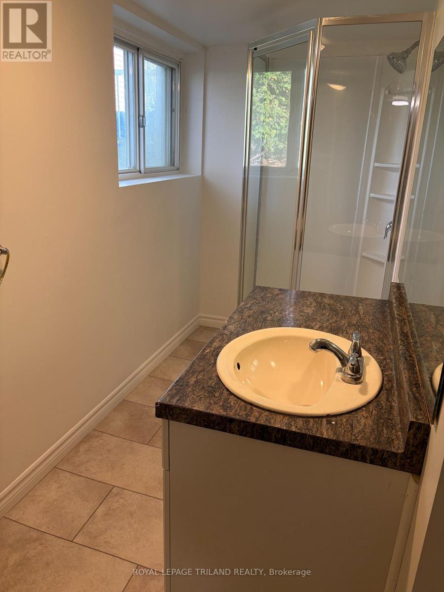 1678 Dale Street, London East, Ontario  N5V 1Y2 - Photo 15 - X14087966