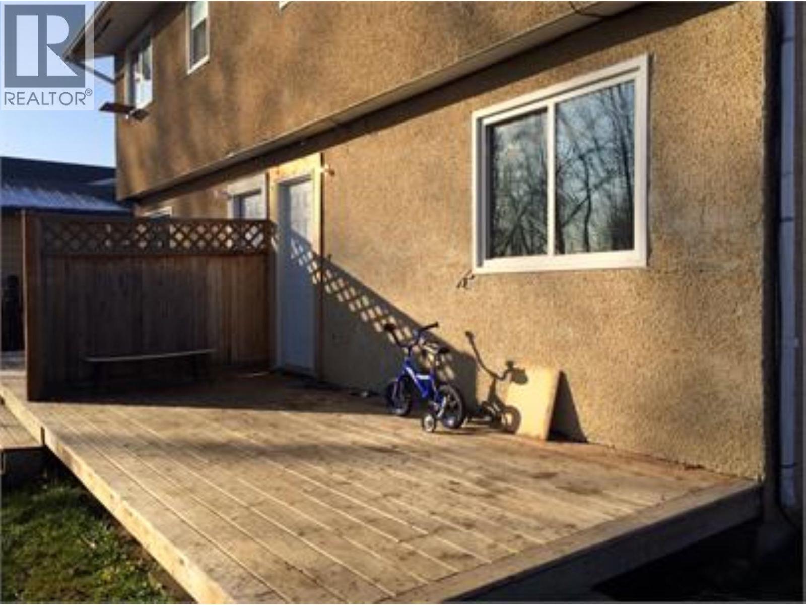 5328 43 Street, Fort Nelson, British Columbia  V0C 1R0 - Photo 10 - R3175524