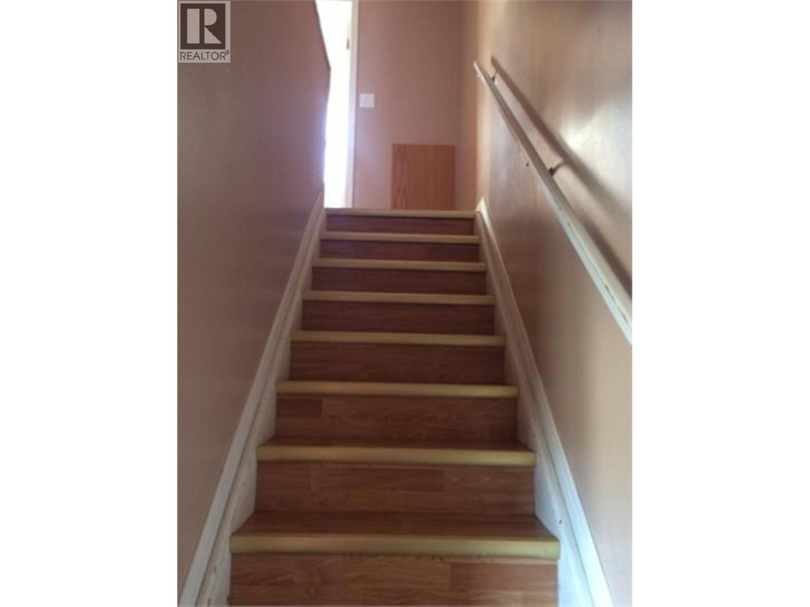 5328 43 Street, Fort Nelson, British Columbia  V0C 1R0 - Photo 8 - R3175524