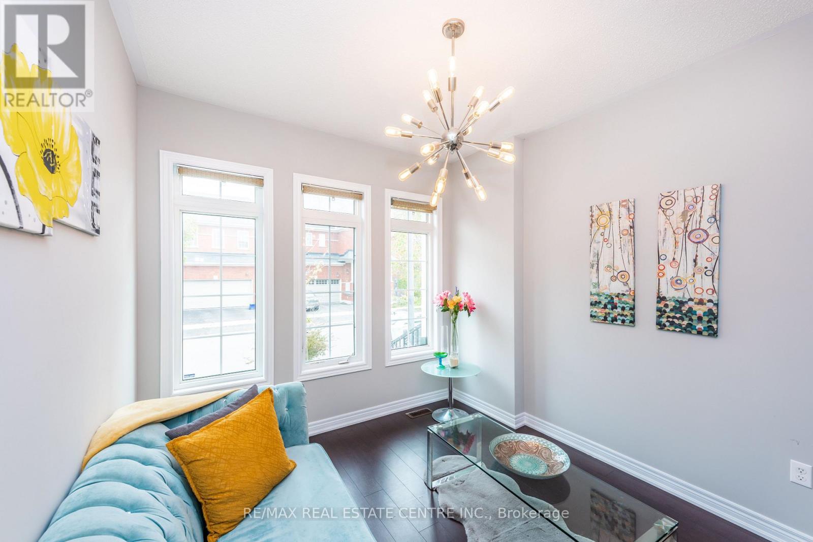 456 Laundon Terrace, Milton, Ontario  L9T 7X9 - Photo 6 - W14088002