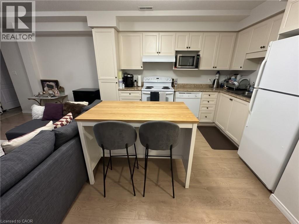 279 Country Stone Drive Unit# B, Kitchener, Ontario  N2N 3R9 - Photo 10 - 40872021