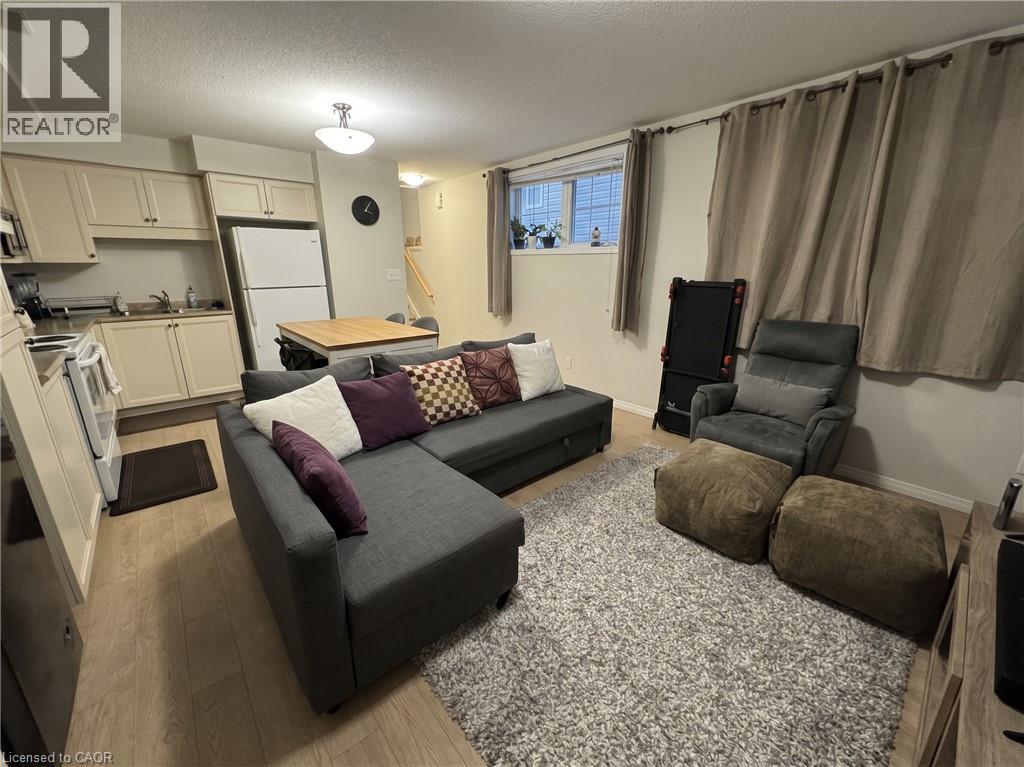 279 Country Stone Drive Unit# B, Kitchener, Ontario  N2N 3R9 - Photo 5 - 40872021