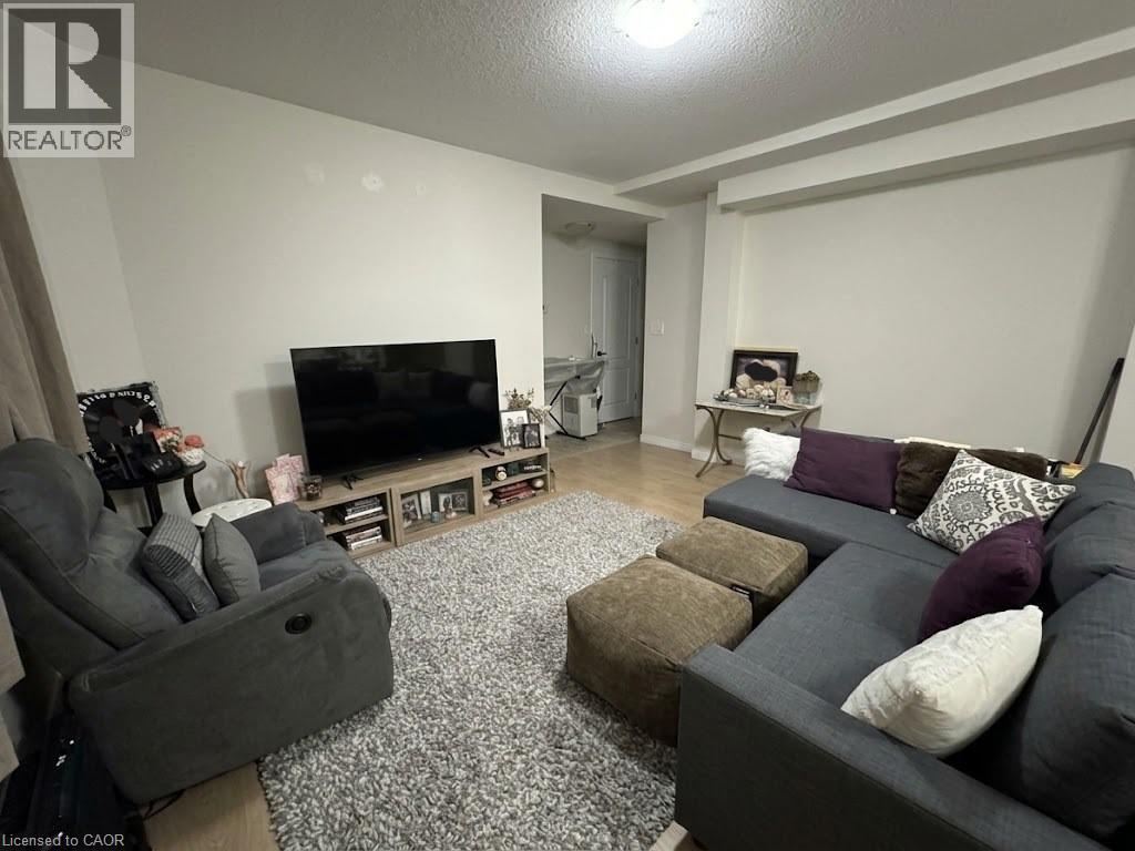 279 Country Stone Drive Unit# B, Kitchener, Ontario  N2N 3R9 - Photo 6 - 40872021