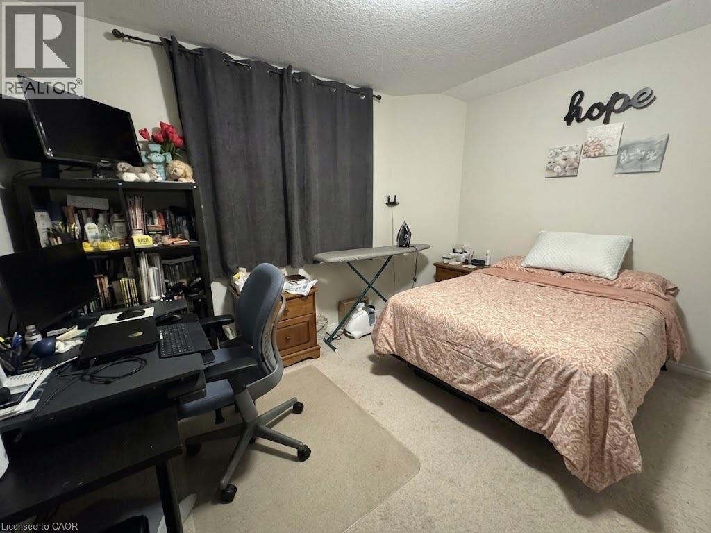 279 Country Stone Drive Unit# B, Kitchener, Ontario  N2N 3R9 - Photo 9 - 40872021