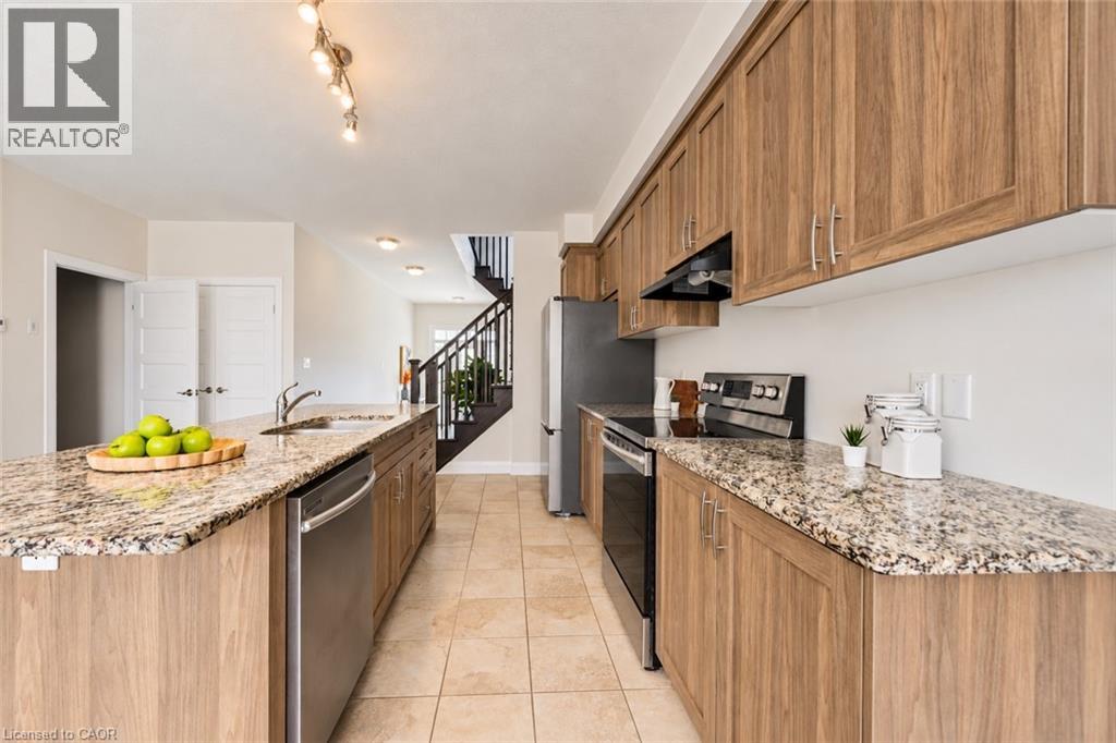 584 Blair Creek Drive, Kitchener, Ontario  N2P 0E5 - Photo 8 - 40870811