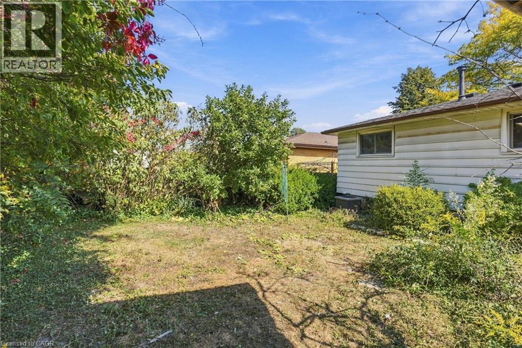 106 Victor Boulevard, Hamilton, Ontario  L9A 2V4 - Photo 23 - 40869332