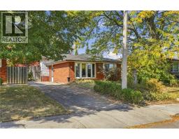 106 VICTOR Boulevard, Hamilton, Ontario