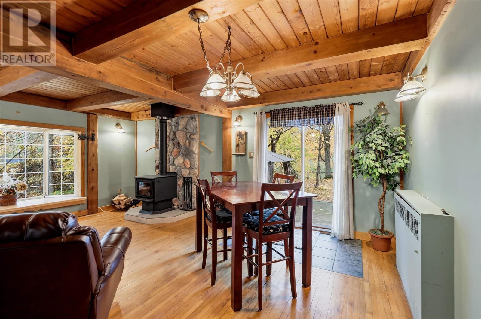 816 Pine Shores Rd, Goulais River, Ontario  P0S 1E0 - Photo 7 - SM262909