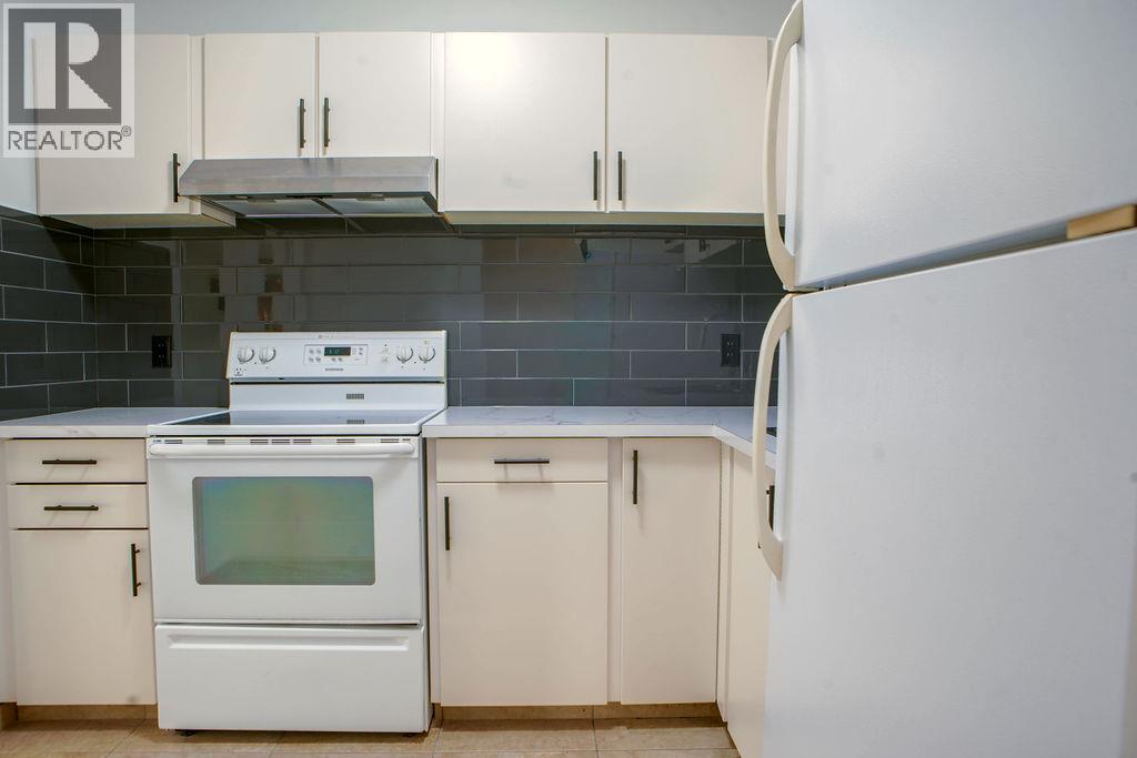 44 Whiteshield Crescent S Unit# 301