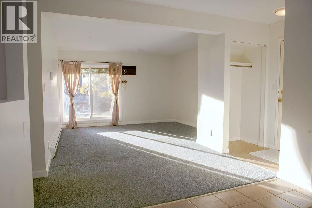 44 Whiteshield Crescent S Unit# 301