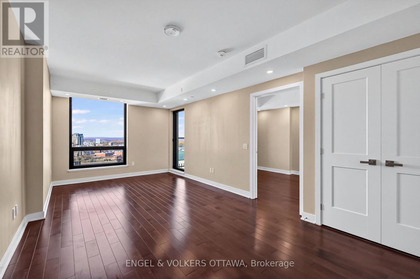 2104 - 340 Queen Street, Ottawa, Ontario  K1R 5A5 - Photo 12 - X14086894