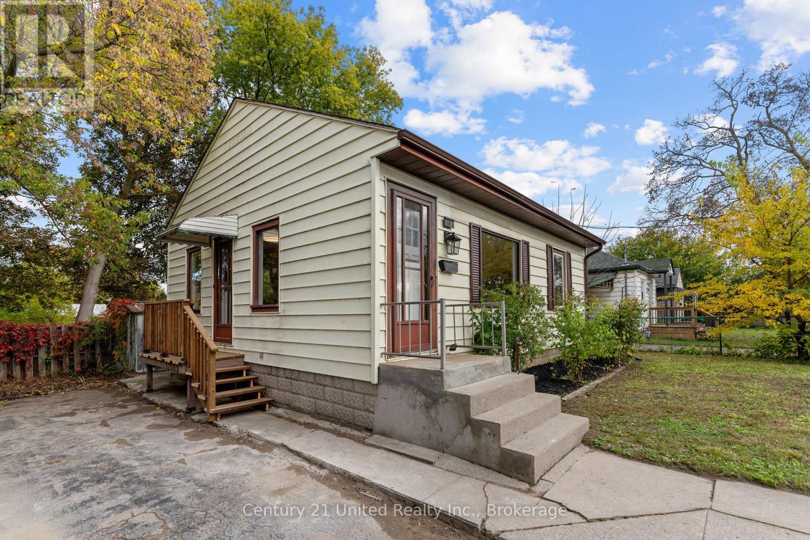 1026 Braund Place, Peterborough, Ontario  K9J 5B7 - Photo 3 - X14088082