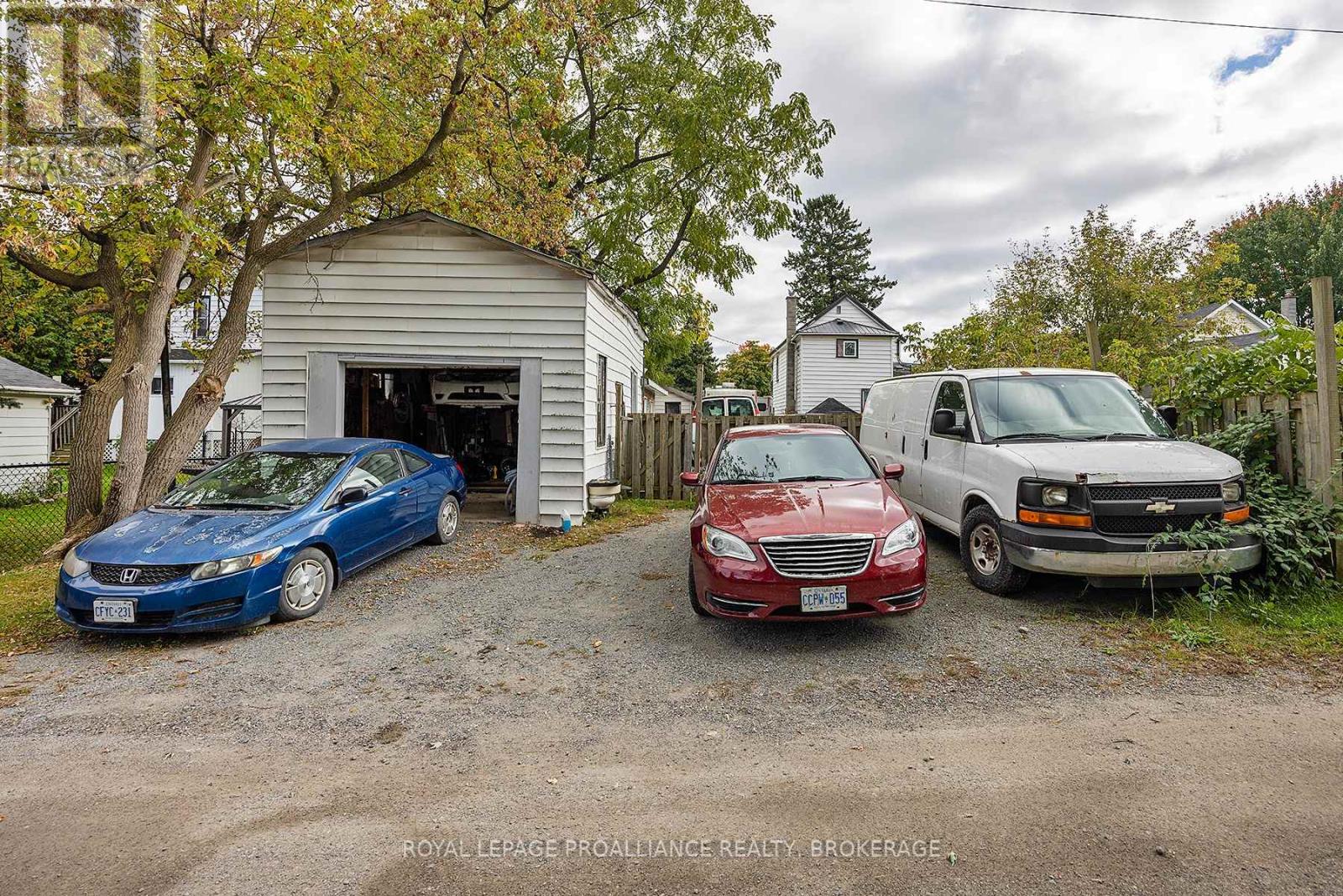 308 Brock Street, Gananoque, Ontario  K7G 1K6 - Photo 6 - X14088034