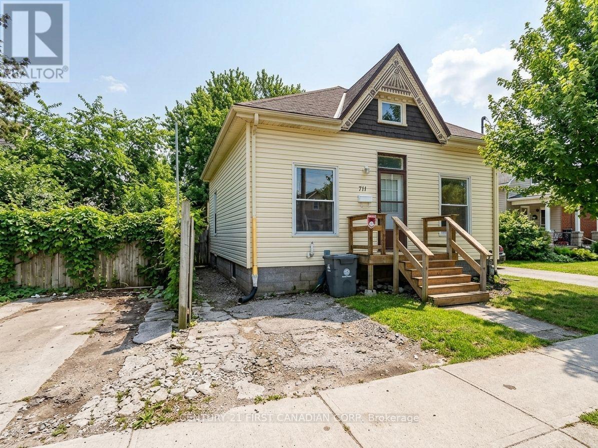 711 LITTLE GREY STREET, London East, Ontario