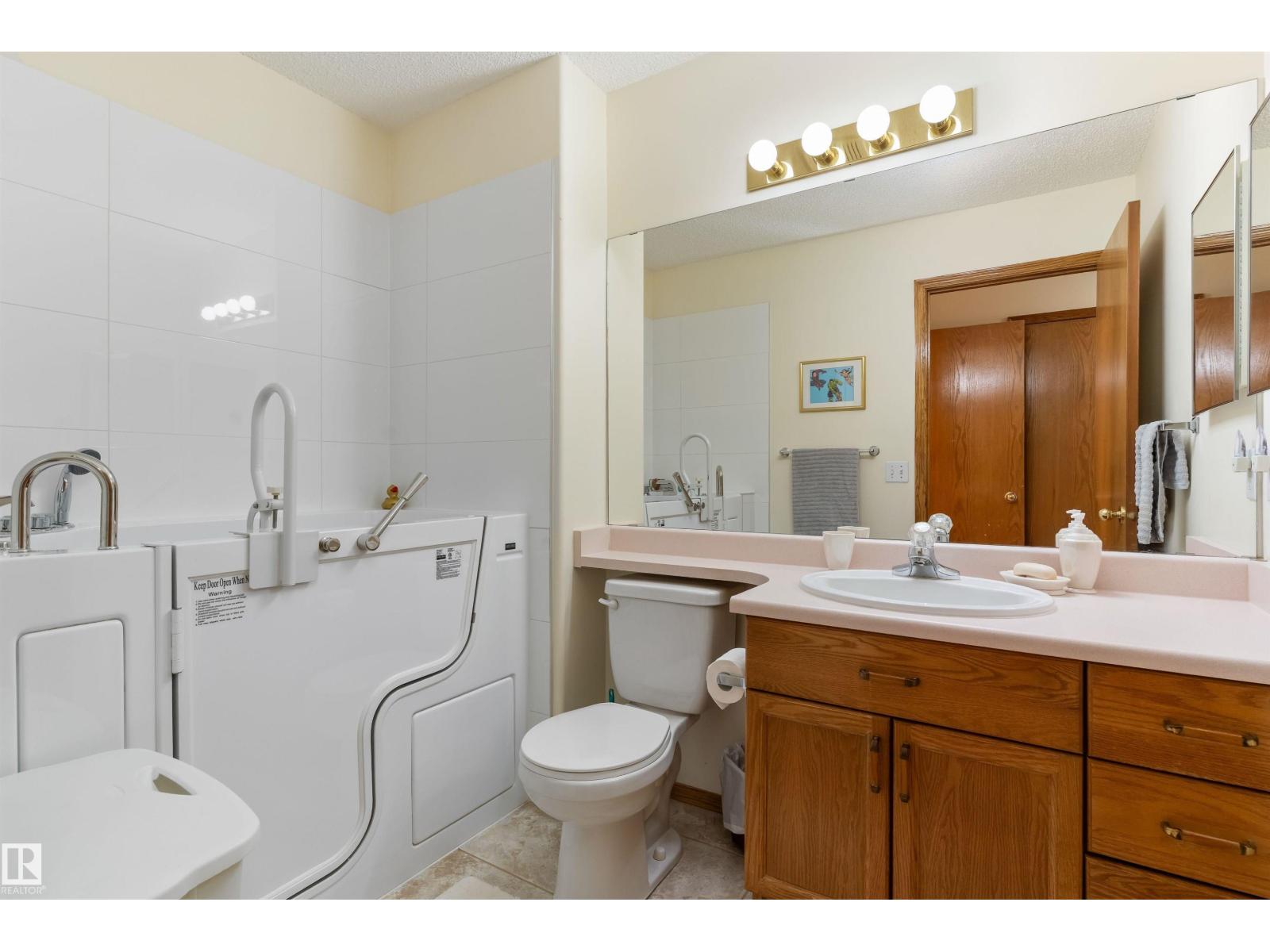 #5 17418 98A AV NW