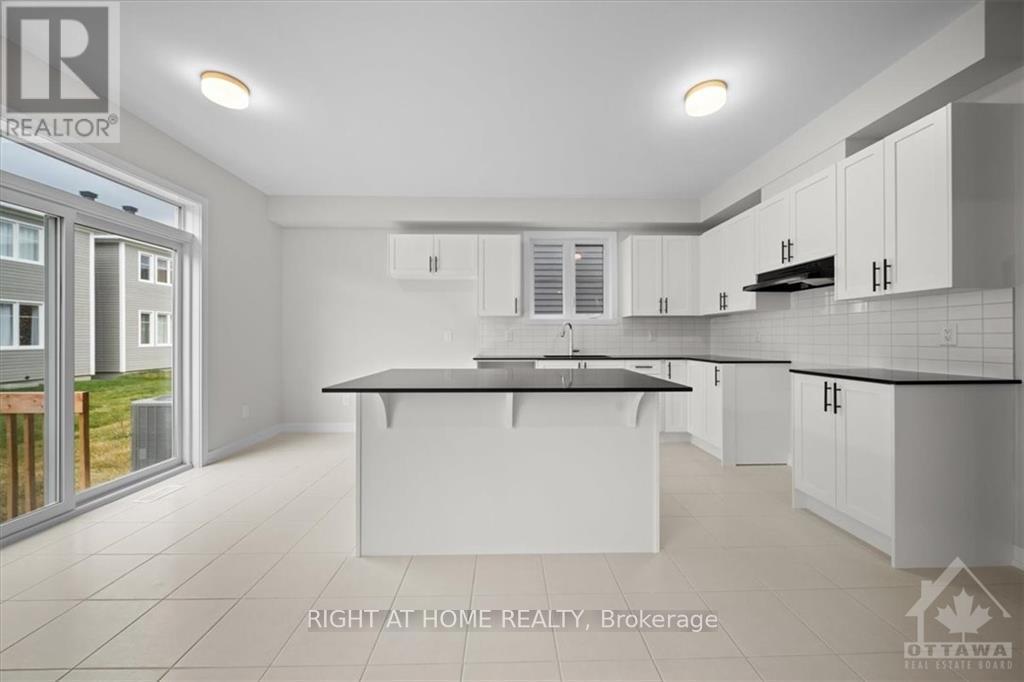 74 Hackamore Crescent, Ottawa, Ontario  K0A 2Z0 - Photo 6 - X14088098