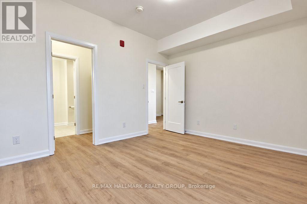 301 - 351 Croydon Avenue, Ottawa, Ontario  K2B 0A4 - Photo 13 - X14088326