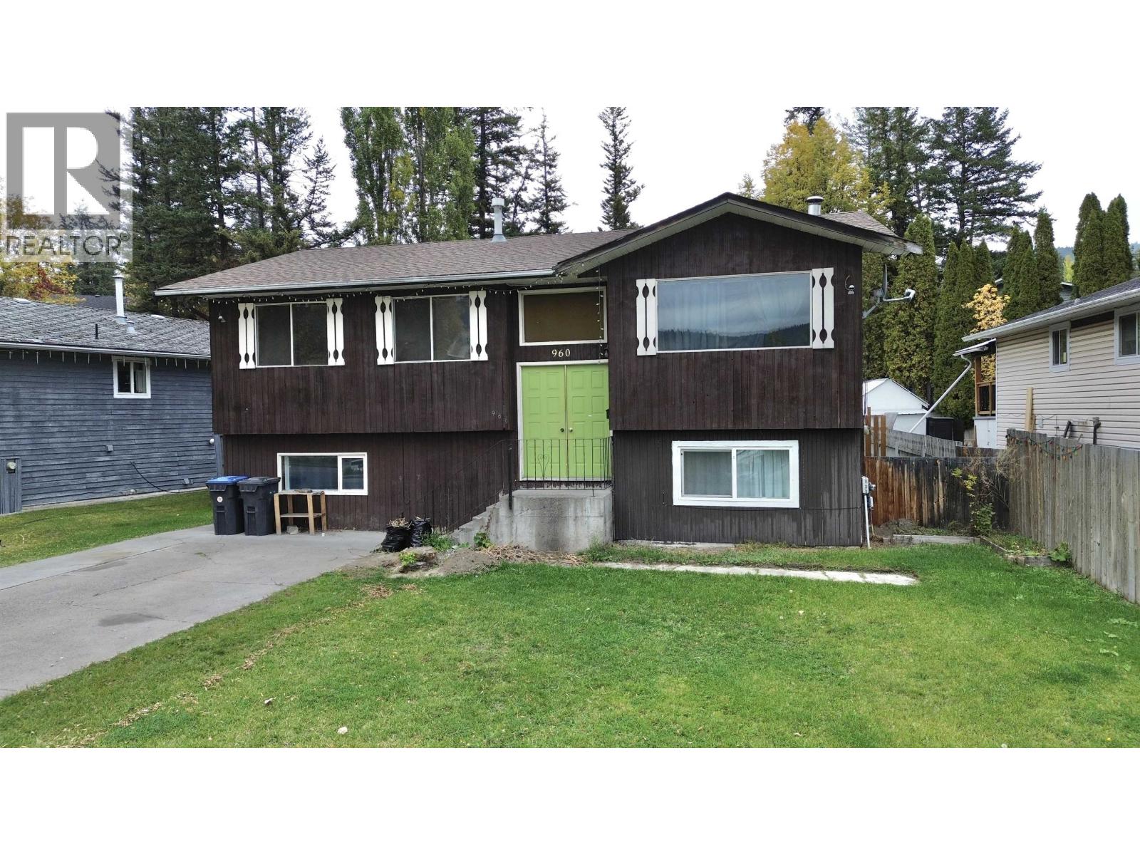 960 N Second Avenue, Williams Lake, British Columbia  V2G 4C5 - Photo 2 - R3176163