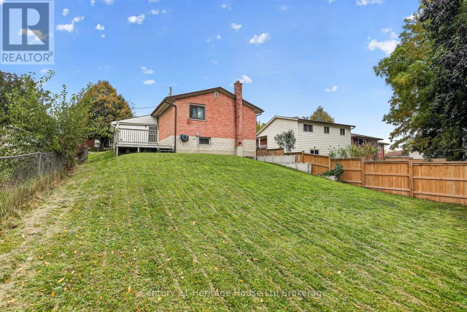 136 Dover Street, Woodstock, Ontario N4S 3M1 - Photo 5 - X14088072