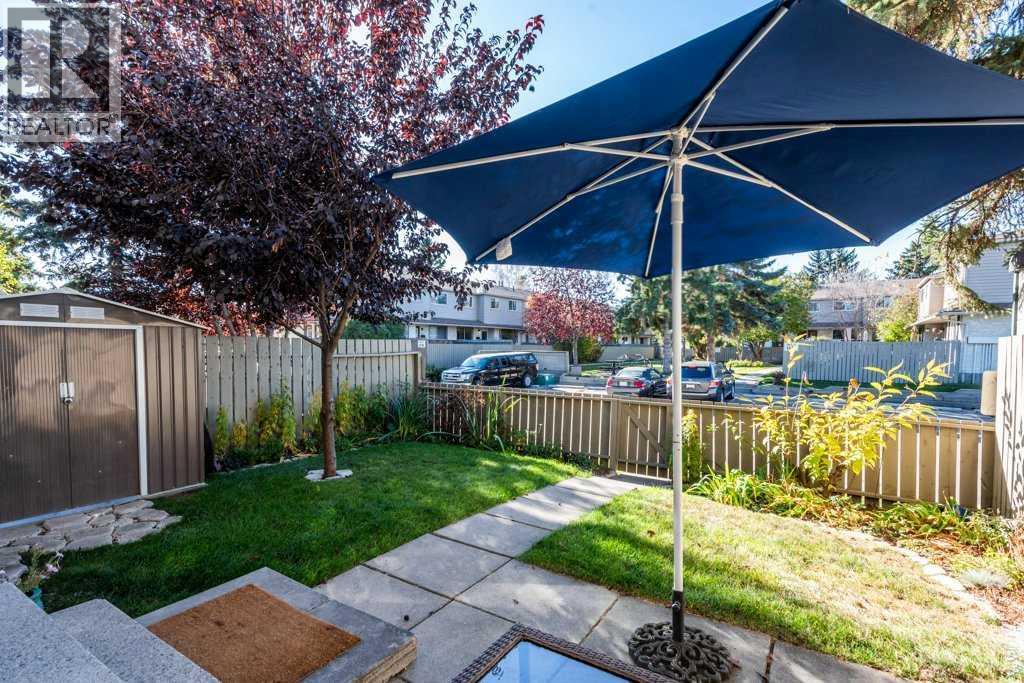 8N, 203 Lynnview Road SE