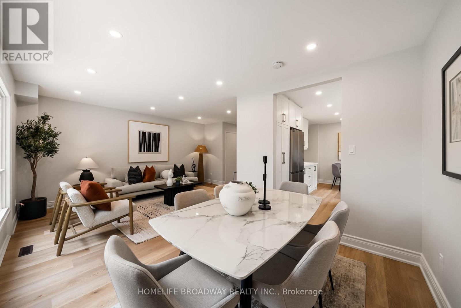 44 Hollyberry Trail, Toronto, Ontario  M2H 2S1 - Photo 7 - C14088124