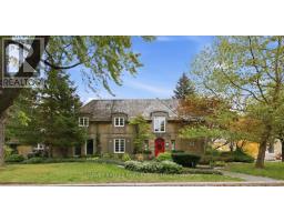 148 STRATHALLAN BOULEVARD, Toronto, Ontario