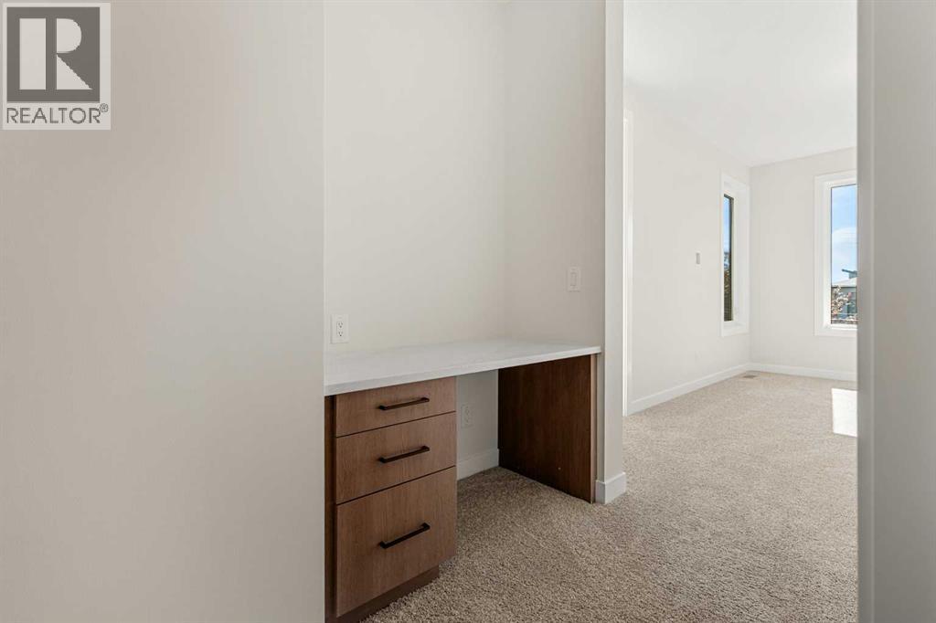 725 53 Avenue Sw, Calgary, Alberta T2V 0C4 - Photo 25 - A2348990
