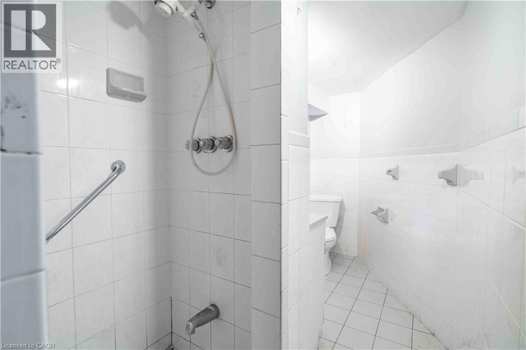 58 St. Matthew's Avenue Unit# 1, Hamilton, Ontario  L8L 5P3 - Photo 40 - 40866796