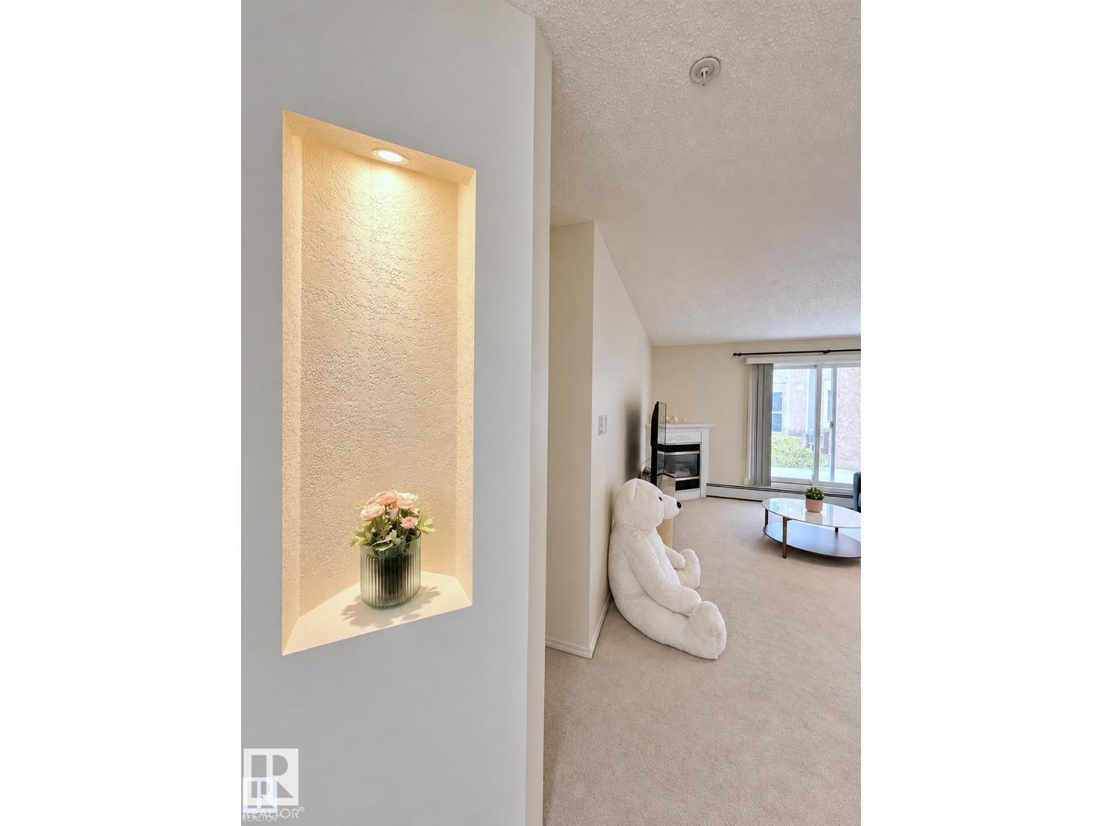 #110 10511 42 AV NW