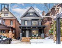 208 GAINSBOROUGH ROAD, Toronto, Ontario