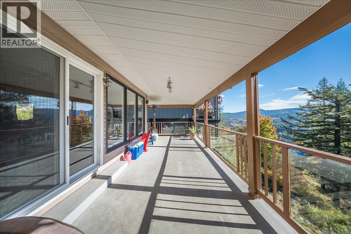 2603 Maple Crescent, Rossland, British Columbia  V0G 1Y0 - Photo 33 - 10403800