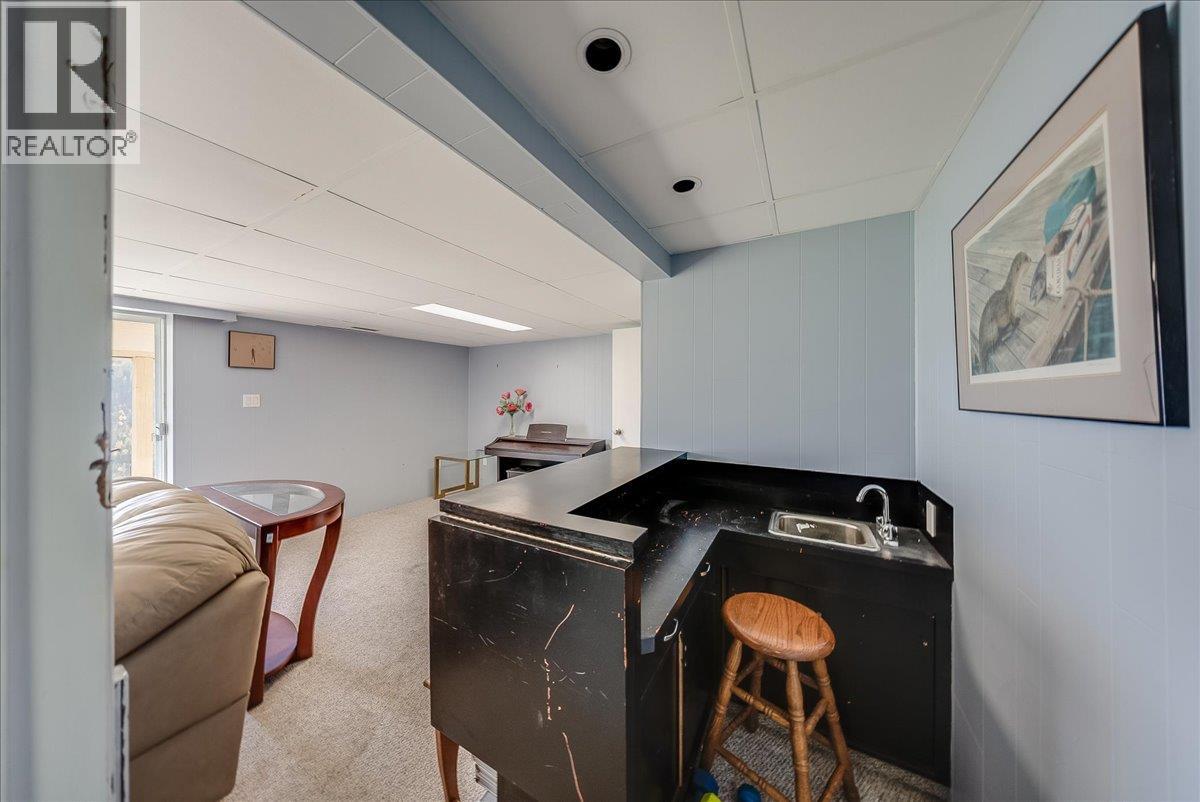 2603 Maple Crescent, Rossland, British Columbia  V0G 1Y0 - Photo 46 - 10403800