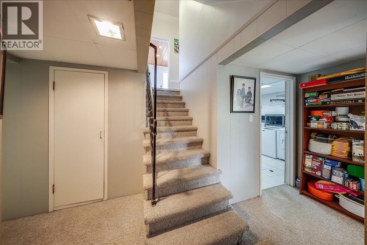 2603 Maple Crescent, Rossland, British Columbia  V0G 1Y0 - Photo 35 - 10403800