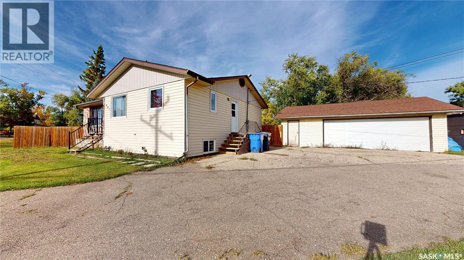 402 Main Street, Arcola, Saskatchewan  S0C 0G0 - Photo 44 - SK051215