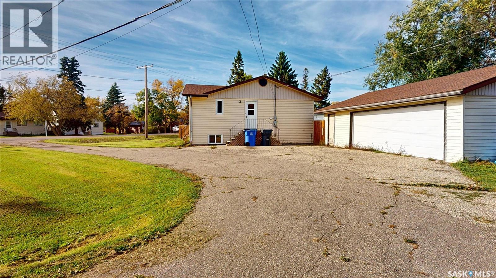 402 Main Street, Arcola, Saskatchewan  S0C 0G0 - Photo 47 - SK051215