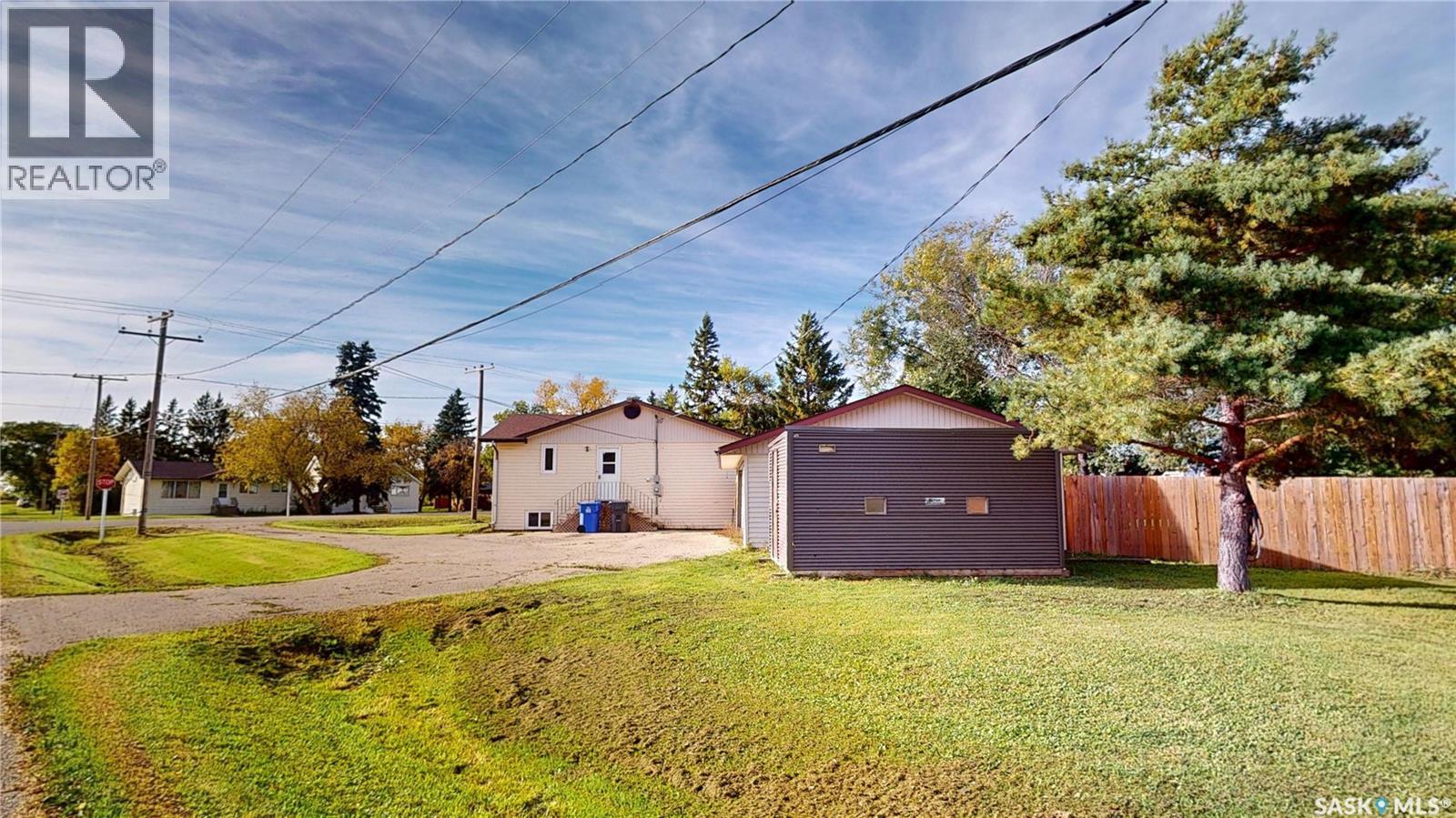 402 Main Street, Arcola, Saskatchewan  S0C 0G0 - Photo 54 - SK051215