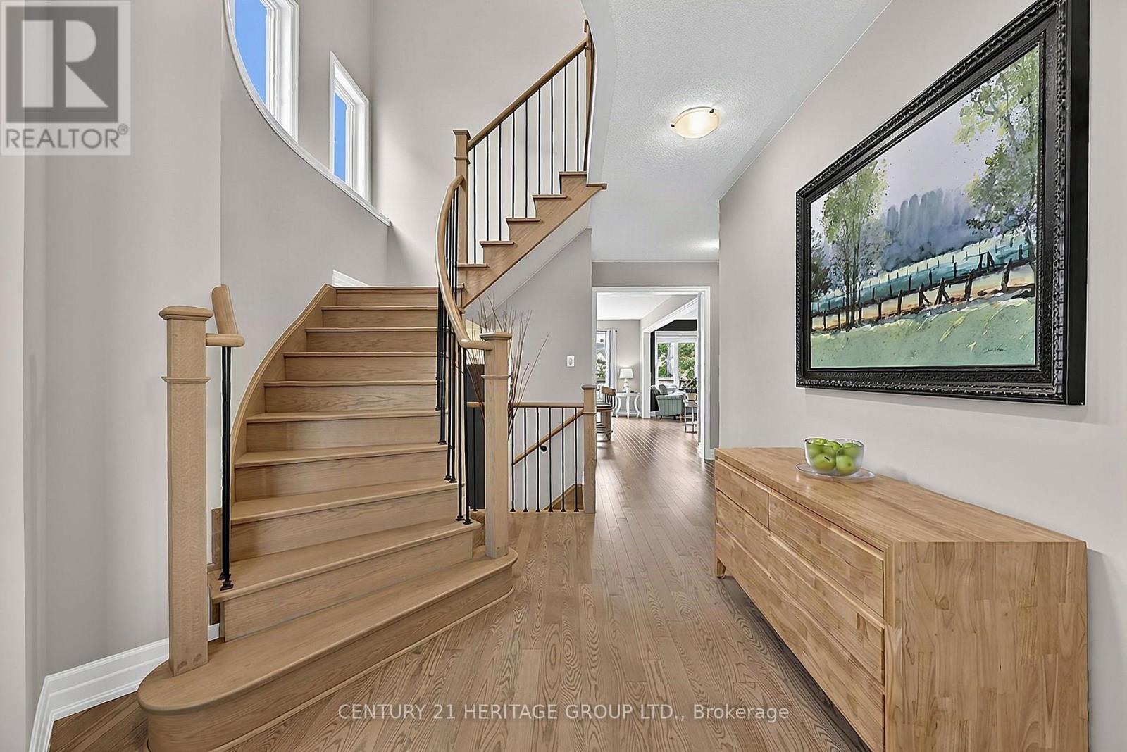 9 Conchita Street, Georgina, Ontario  L4P 0H4 - Photo 6 - N13865842