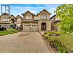 16 SISTINE COURT, Hamilton, Ontario