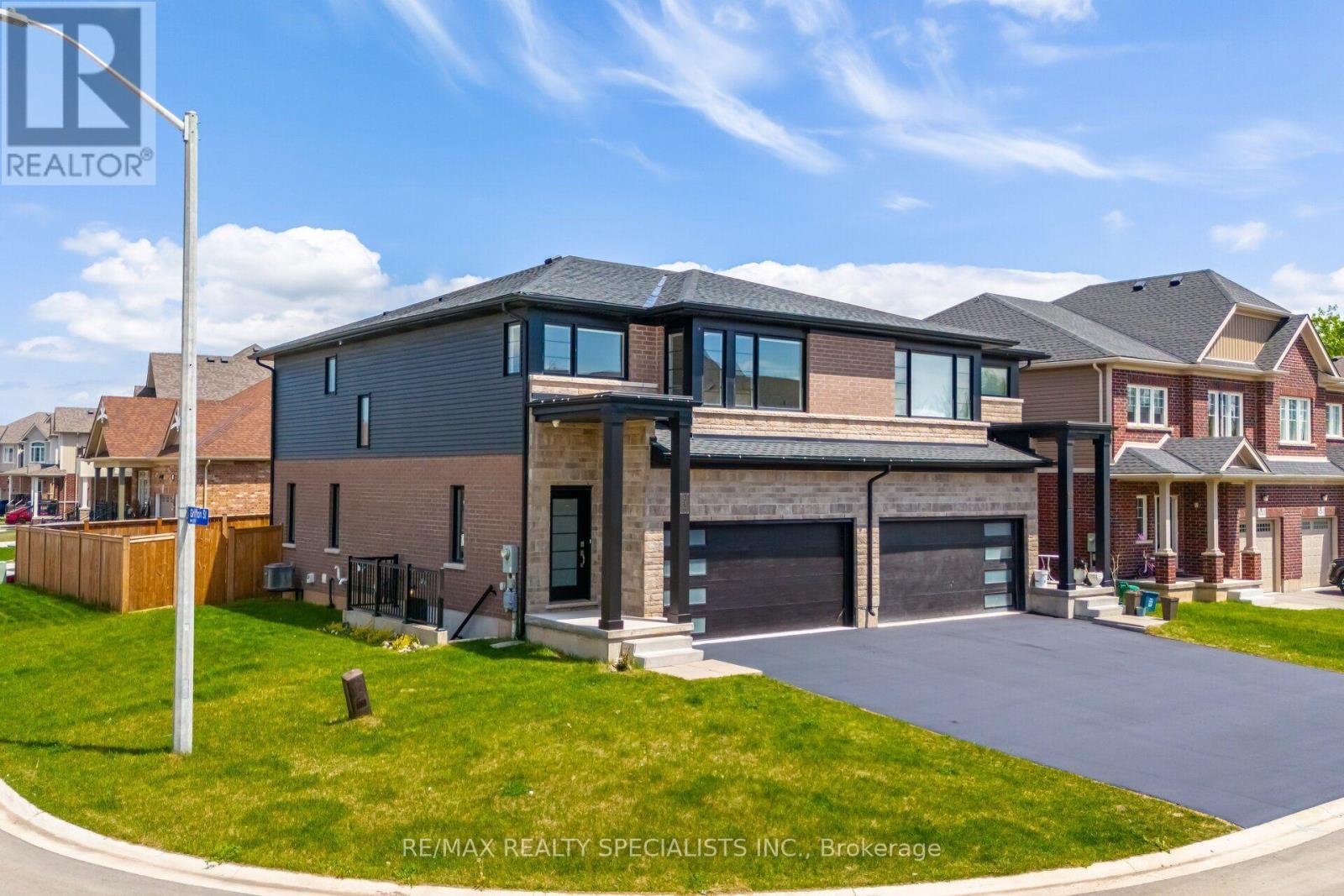 4259 Shuttleworth Drive, Niagara Falls, Ontario  L2G 3P6 - Photo 2 - X14088280