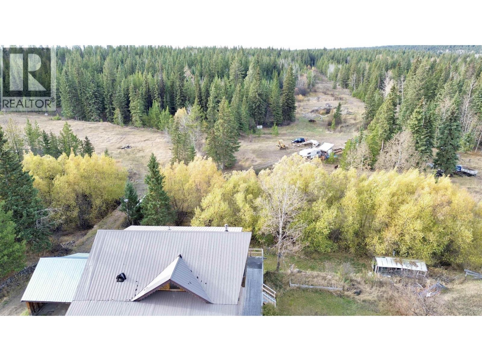 3642 Spokin Lake Road, 150 Mile House, British Columbia  V0K 2G0 - Photo 21 - R3117085